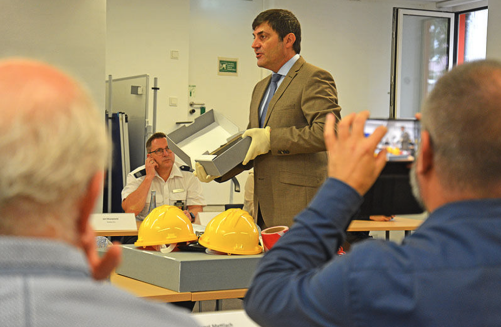 Neue Ausrüstungssätze zum Schutz von Kulturgut in Notfällen